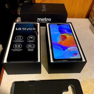 2 LG Stylo 6’s